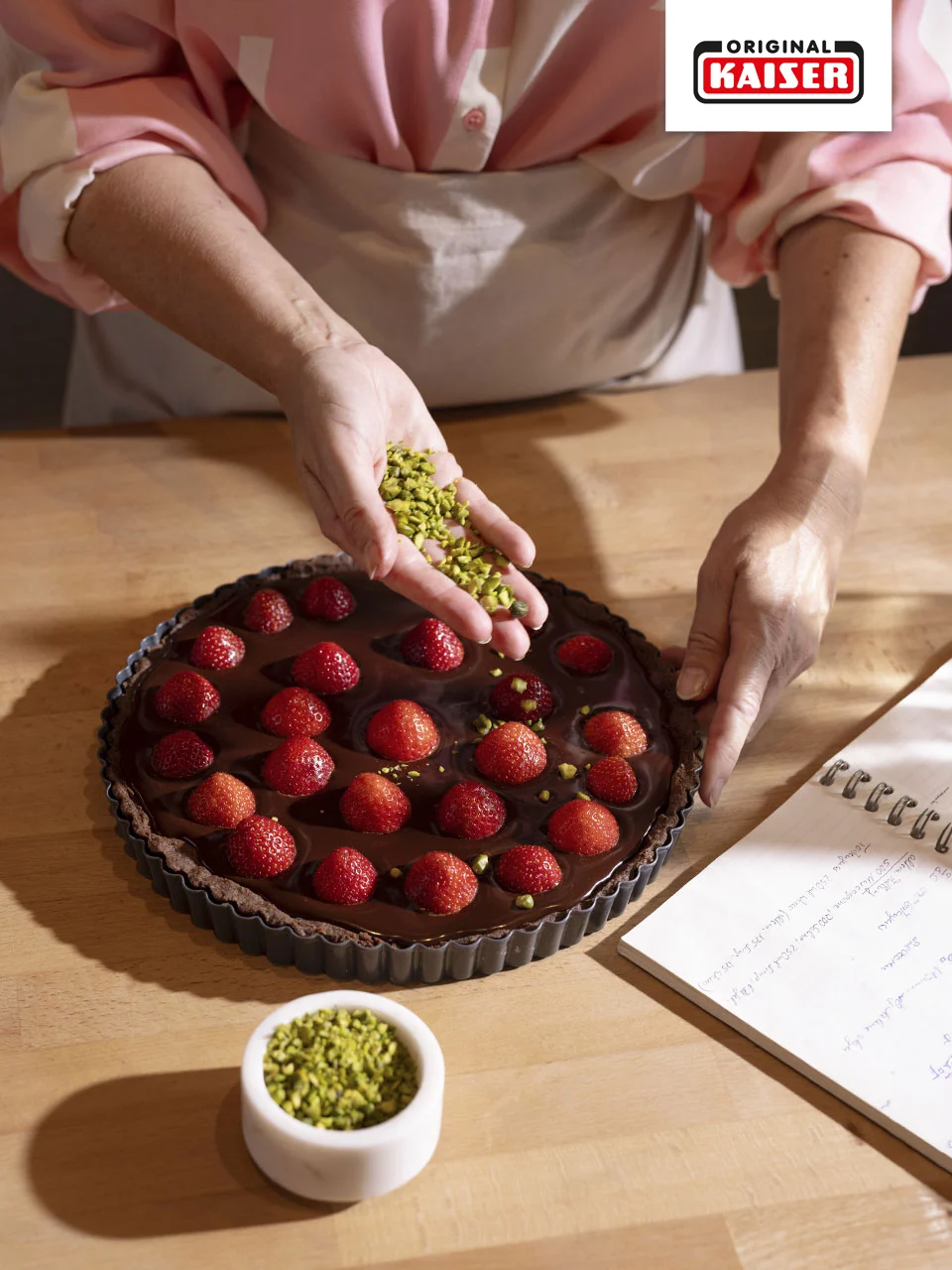 Schokoladen-Tarte mit Erdbeeren von Oma Barbara
